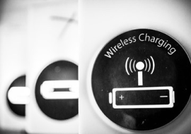<strong>อ่านเพิ่มเติมเกี่ยวกับ</strong><br>Wireless Charging : ไม่มีสาย แล้วจะชาร์จได้อย่างไร Wireless Charging : ไม่มีสาย แล้วจะชาร์จได้อย่างไร