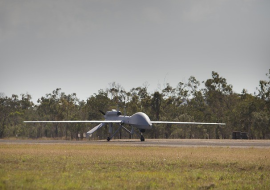 <strong>อ่านเพิ่มเติมเกี่ยวกับ</strong><br>ฝูงบิน Drone เพื่อการโจมตีรูปแบบใหม่ ฝูงบิน Drone เพื่อการโจมตีรูปแบบใหม่