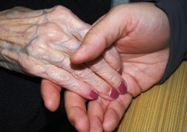 <strong>อ่านเพิ่มเติมเกี่ยวกับ</strong><br>ทําไมเรามองเห็นเส้นเลือดเป็นสีฟ้า ? ทําไมเรามองเห็นเส้นเลือดเป็นสีฟ้า ?