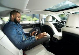 <strong>อ่านเพิ่มเติมเกี่ยวกับ</strong><br>รถยนต์ขับเคลื่อนอัตโนมัติ รถยนต์ขับเคลื่อนอัตโนมัติ