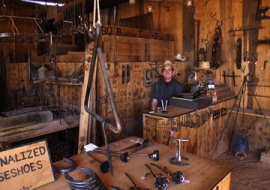 <strong>อ่านเพิ่มเติมเกี่ยวกับ</strong><br>แนวทางสร้าง Maker สำหรับเยาวชนไทยในยุค ไทยแลนด์ 4.0 แนวทางสร้าง Maker สำหรับเยาวชนไทยในยุค ไทยแลนด์ 4.0